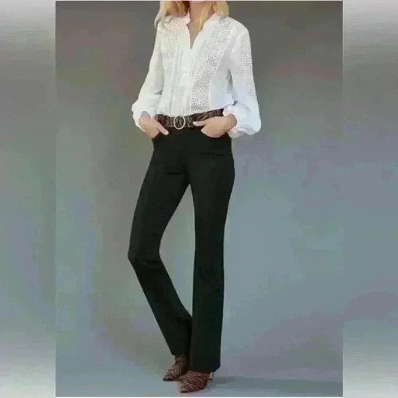 White House Black Market Embroidered Silk Blend Blouse Size Small NWT - Picture 4 of 11